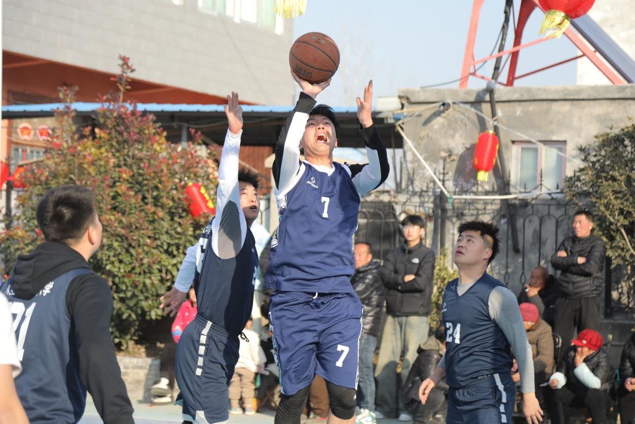 烈欢呼