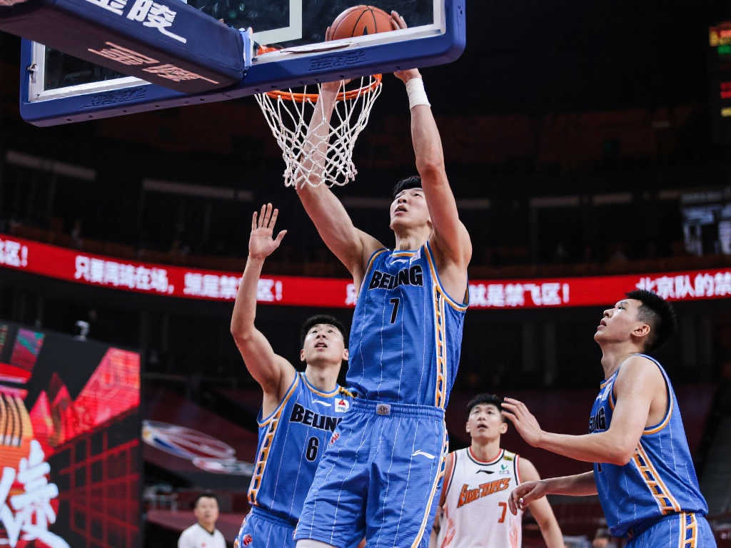 而且他的制 而且他的制